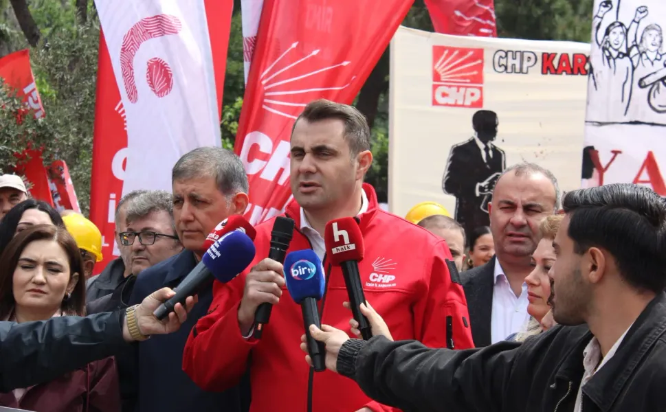 Çağatay Güç: 1 Mayıs’ı Buruk Kutluyoruz