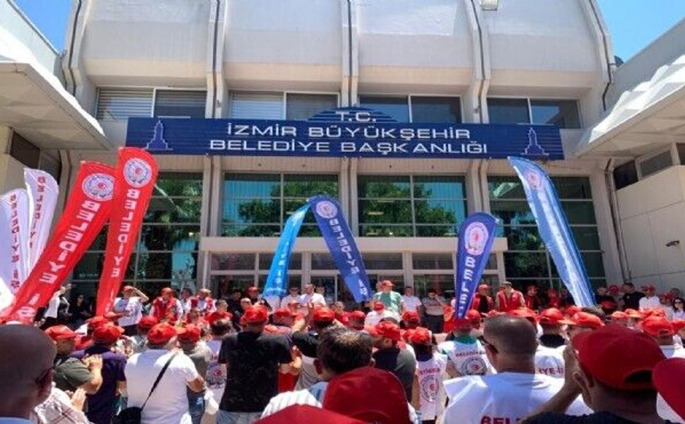 İzmir Büyükşehir’den TİS açıklaması: Sendikanın uzlaşmama kararını haklı bulmuyoruz!