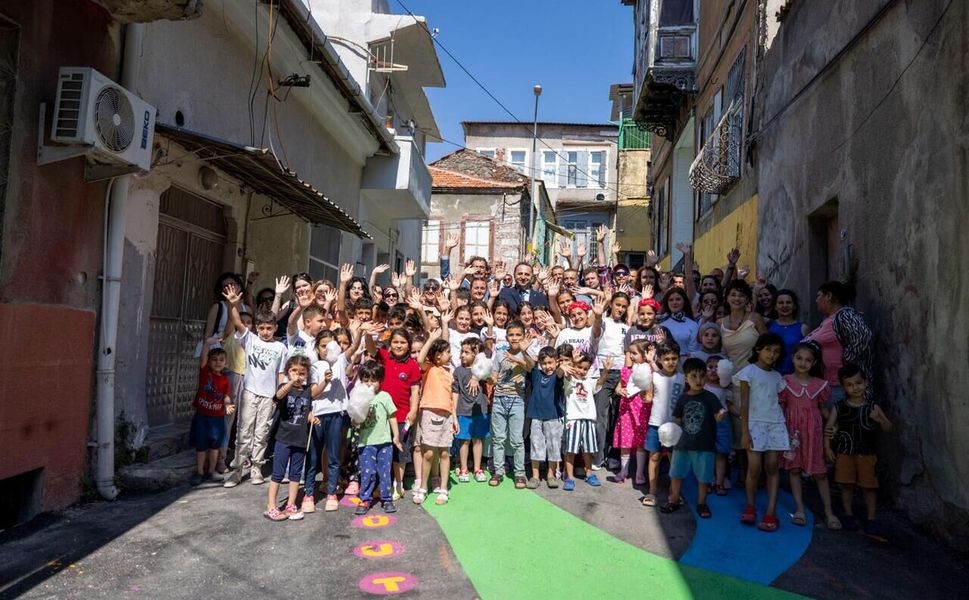 Çocukların hayalleri mahalleyi yeniden buluşturdu