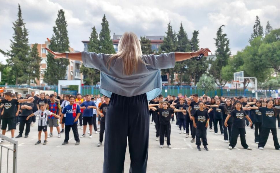 İzmir Büyükşehir’den çocuklara aktif yaşam eğitimi
