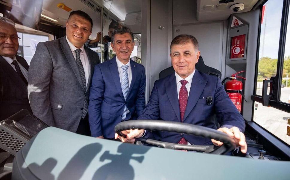 İzmir ulaşımda 2040 vizyonunu şekillendiriyor
