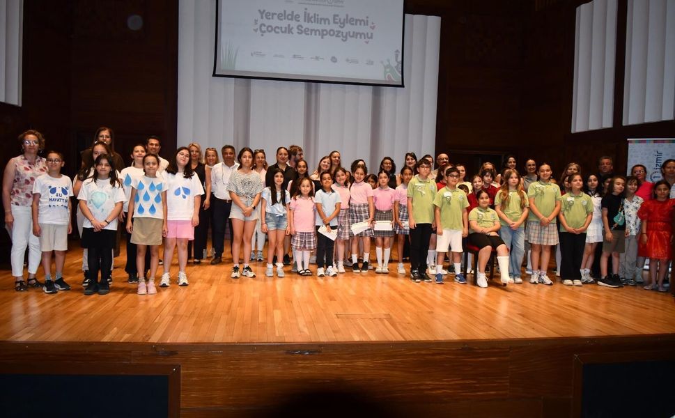 İzmir’de çocuklardan iklim kriziyle mücadele için örnek çalışmalar