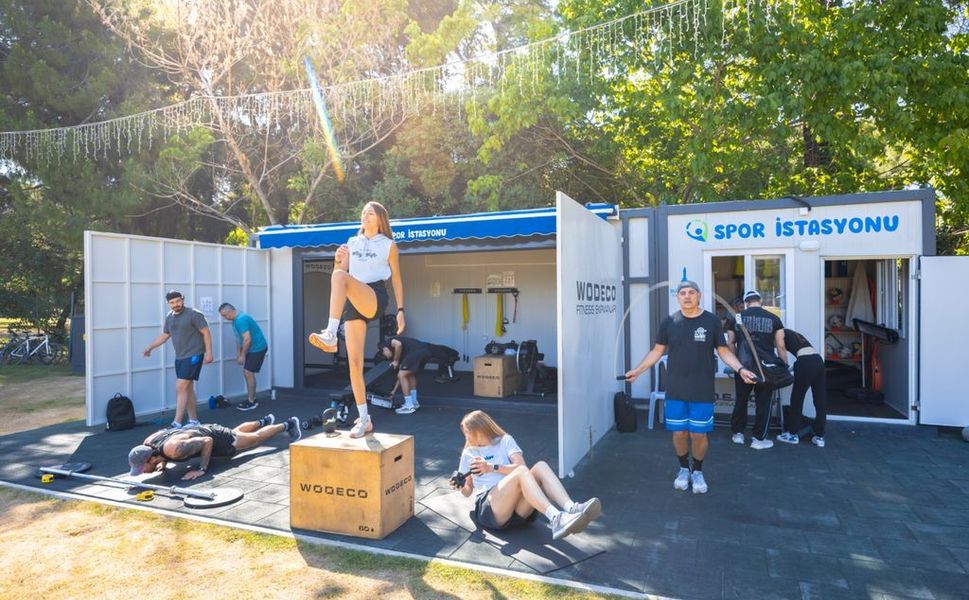 İzmir’de ücretsiz spor dönemi: İstasyonlar dolup taşıyor