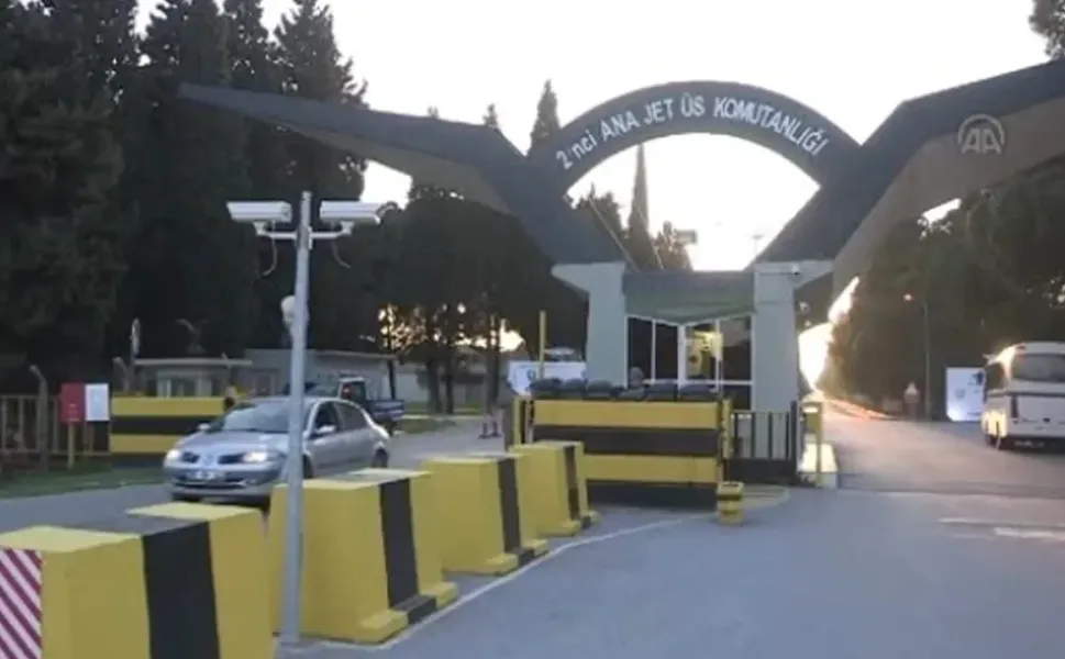 MSB yanıtladı: İzmir'deki 2’nci Ana Jet Üs Komutanlığı Manisa'yı mı taşınacak?