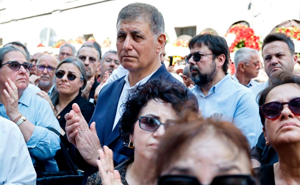 Başkan Tugay, Özkan Yücel'e son görevini yerine getirdi