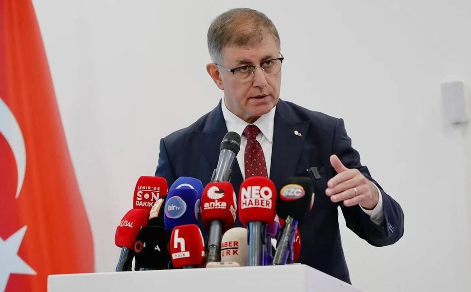 Tugay'dan İnan'a 'Çeşme Projesi' yanıtı: Önce İzmir Büyükşehir'e gelsinler!