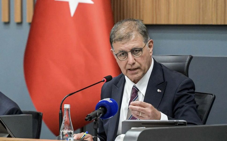 Tugay’dan İnciraltı açıklaması: Korunması gereken yerler korunacak