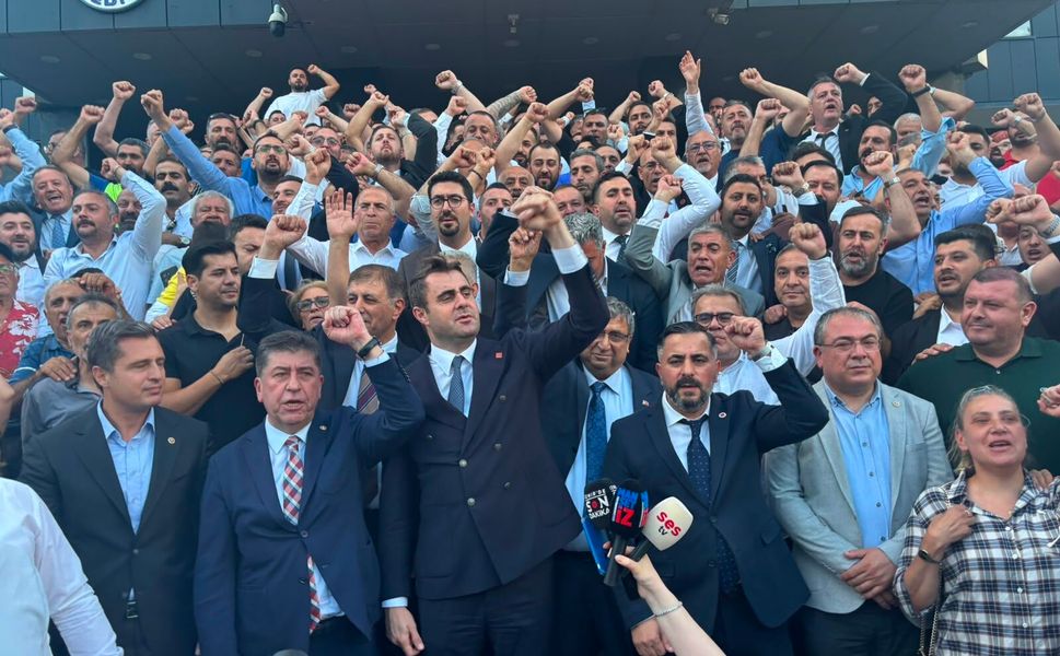 Buca'da seçim zaferi sonrası birlik vurgusu