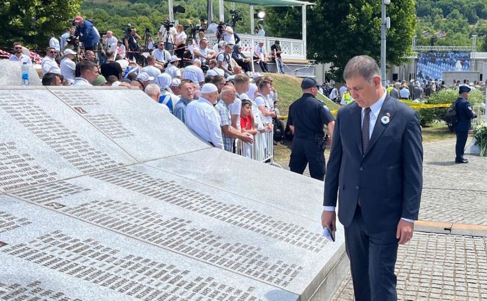 Başkan Tugay, Bosna Hersek’te Srebrenitsa şehitlerini anacak!