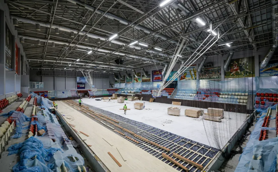 Celal Atik Spor Salonu’nda kapsamlı yenileme başladı
