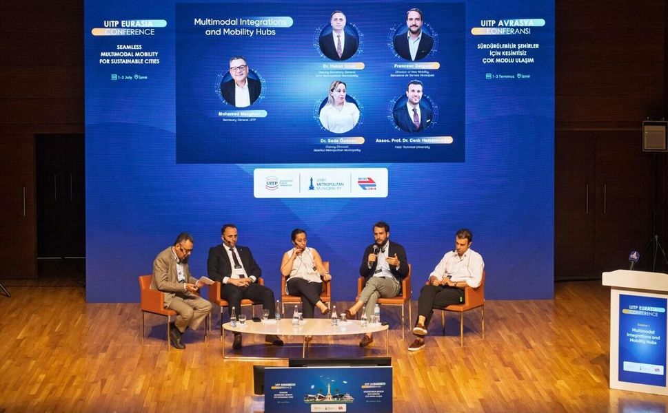 Dünya ulaşım uzmanları İzmir'de buluştu: UITP Avrasya Konferansı başladı