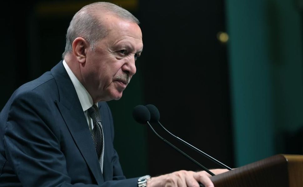 Özgür Özel'in 'savaştayız' sözlerine Erdoğan'dan tepki: Hayırdır beyler kiminle savaştasınız?