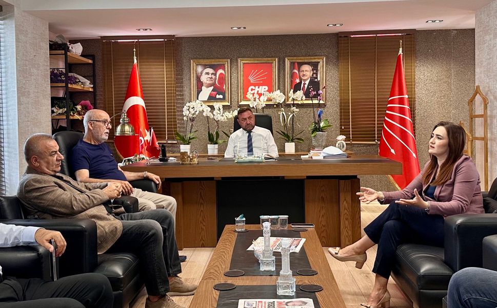 Kılıç'tan Gümrükçü'ye ziyaret: CHP'nin yönünü örgütü belirler!