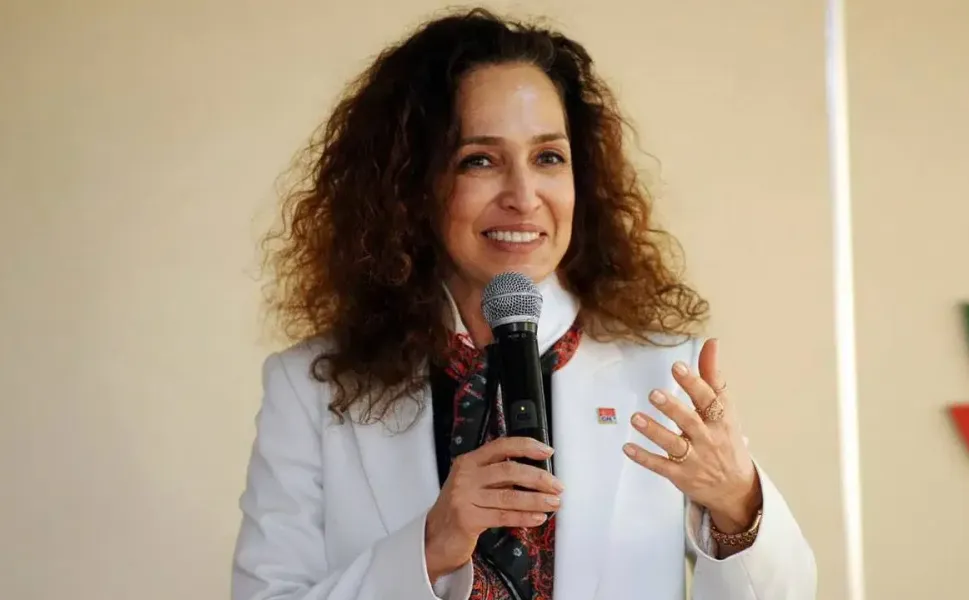 Karşıyaka Belediye Başkanı Yıldız Ünsal’dan açıklama: “Önceliğimiz Karşıyaka’ya hizmet etmek”