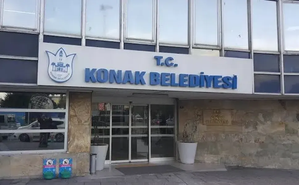 Konak CHP Grubu'nda görev değişimi: Yeni isimler belli oldu