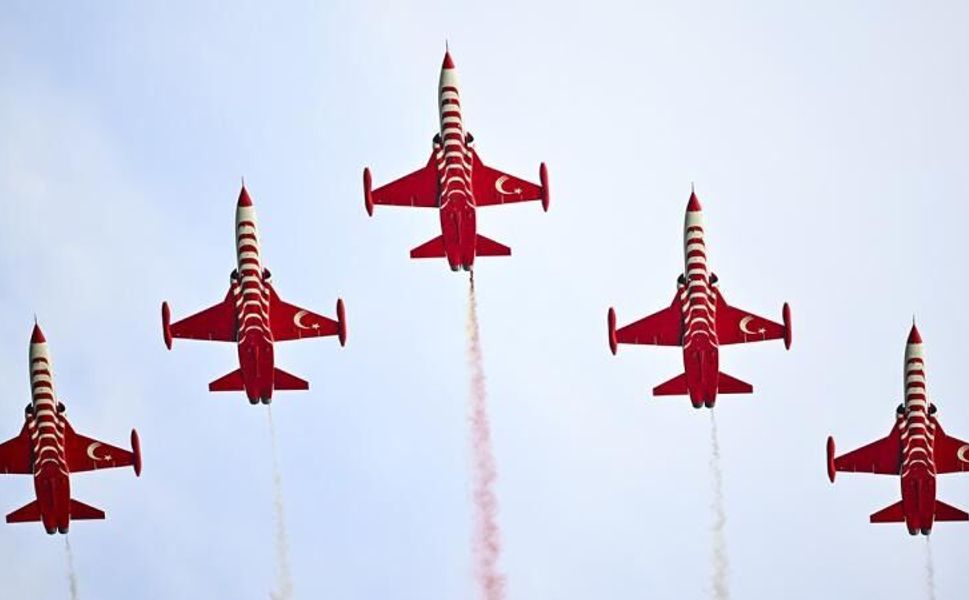 Türk Yıldızları Ankara semalarında gösteri uçuşu yapacak