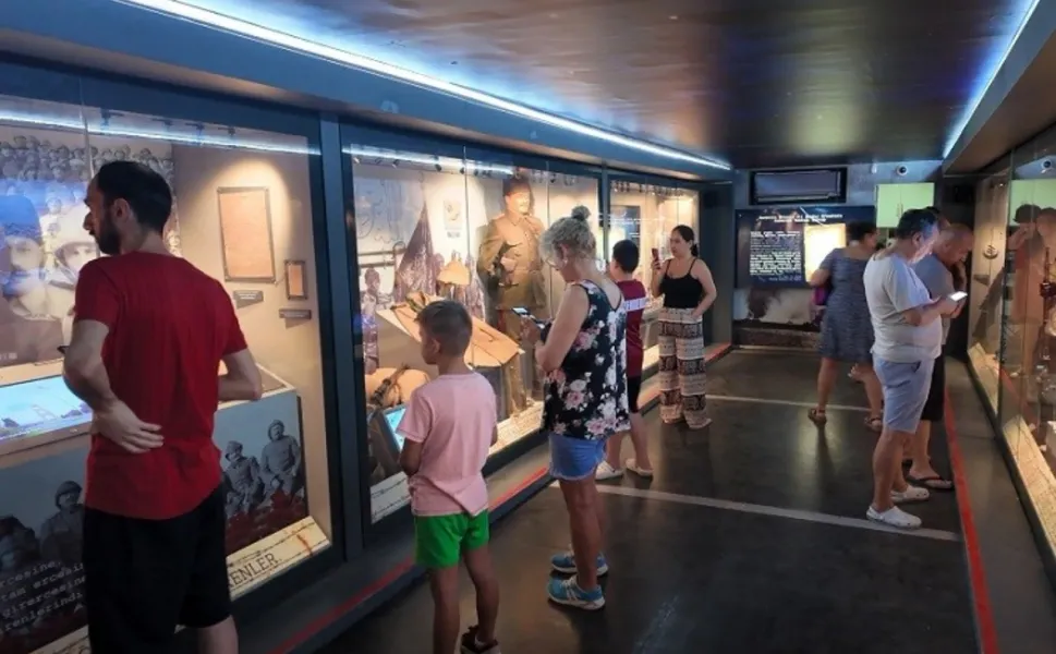 Çanakkale tarihi bu kez Menderes’te canlandı
