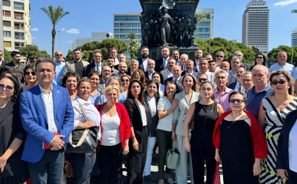 CHP İzmir’den 30 Ağustos töreni