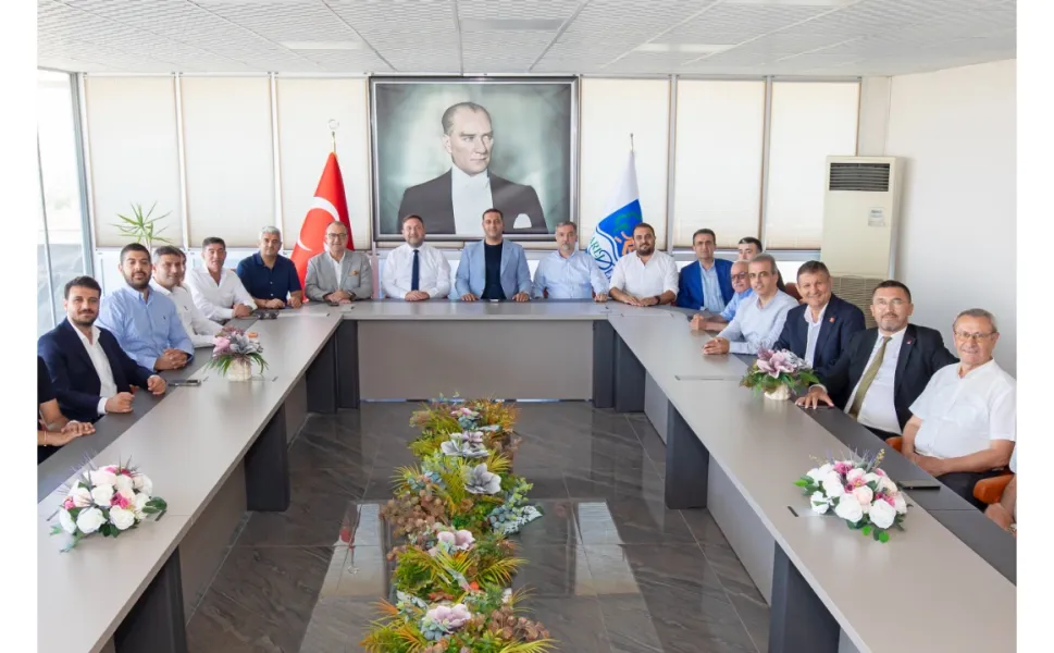CHP İzmir’den Yiğit ve Uzun’a destek ziyareti