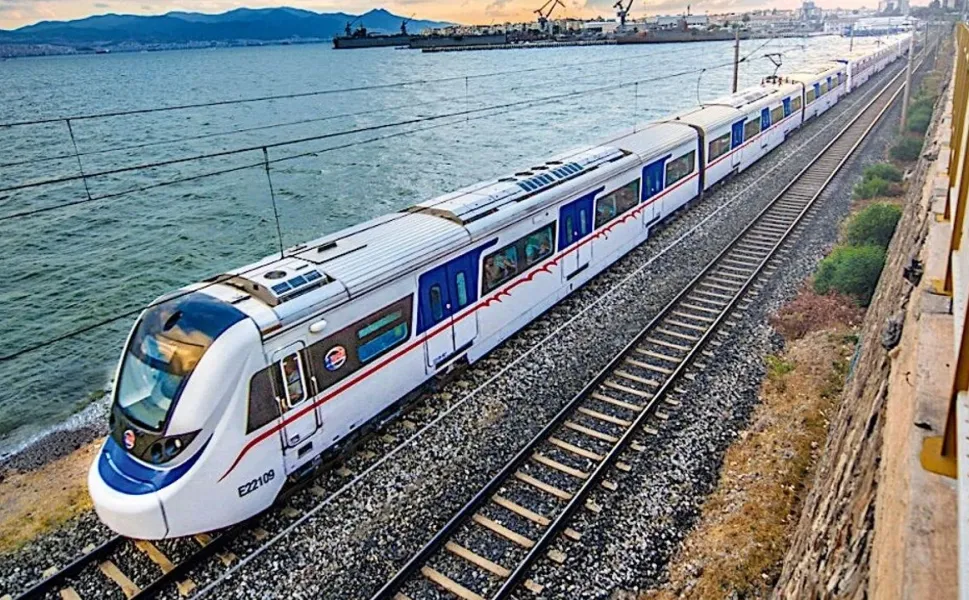 İzmir Enternasyonal Fuarı için İZBAN’dan ek sefer düzenlemesi