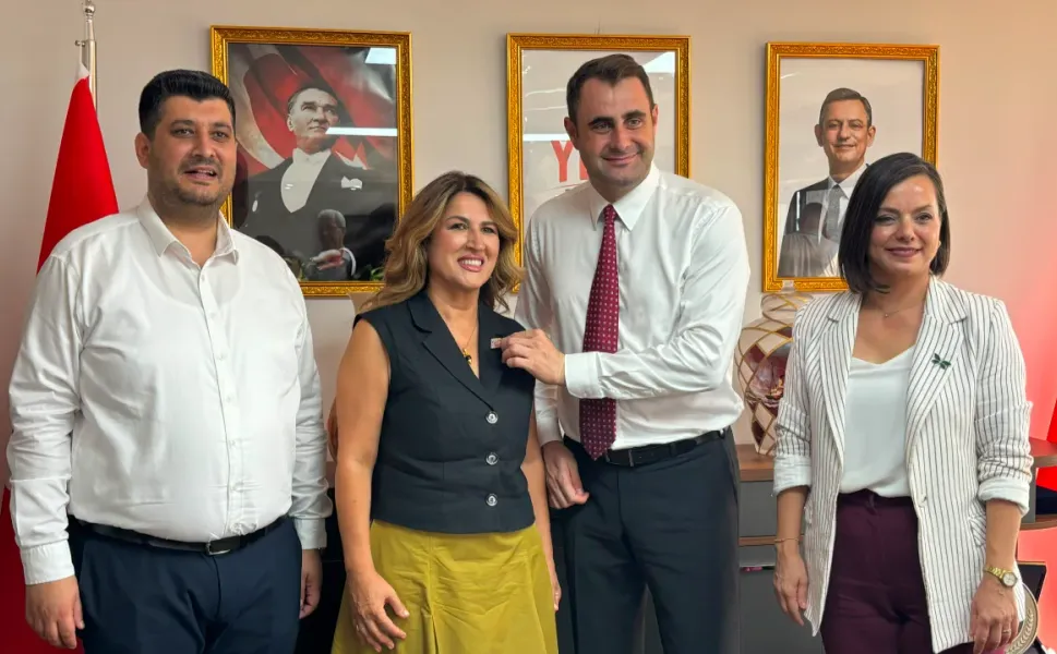 Karabağlar’da meclis çoğunluğu YENİ Parti’ye geçti