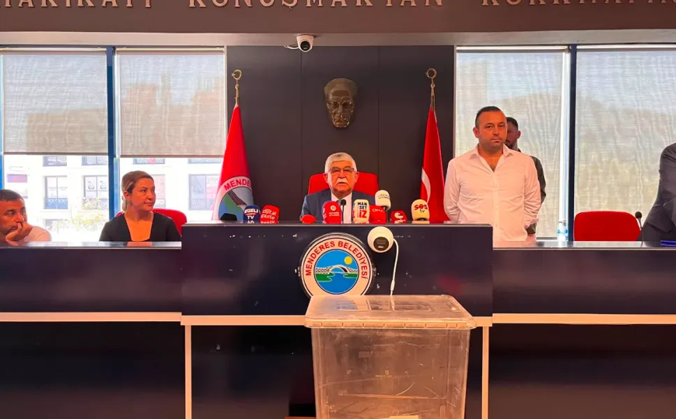 Menderes’te başkanvekili seçiminde ikinci tur tamamlandı: CHP Meclis’i terk etti