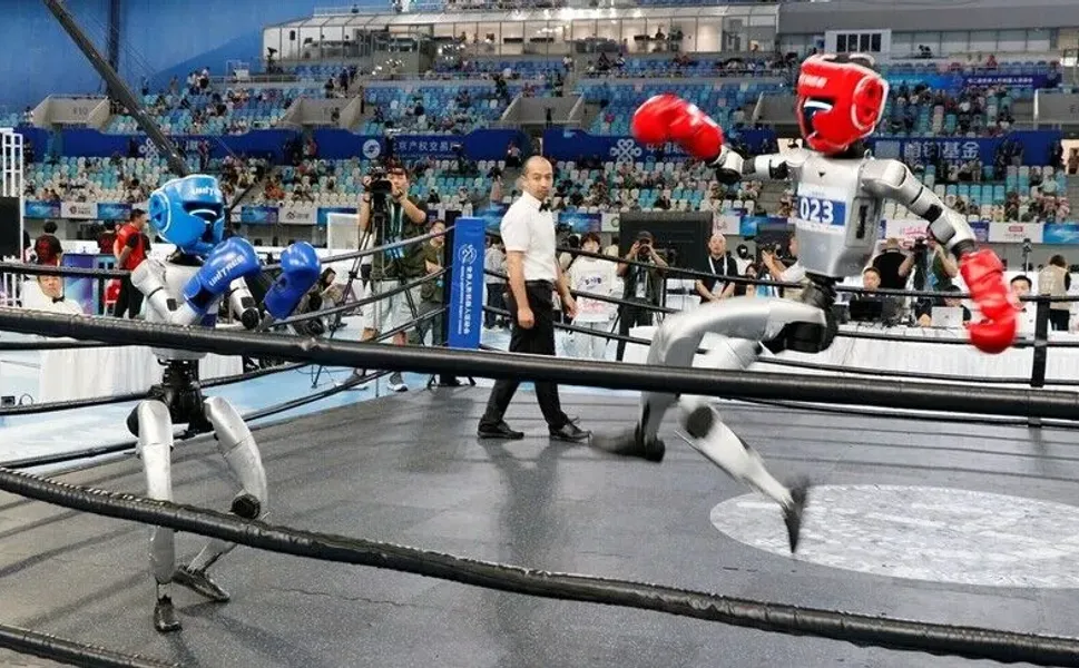 Robotların olimpiyatında final heyecanı: 2 bin 56 robot yarıştı
