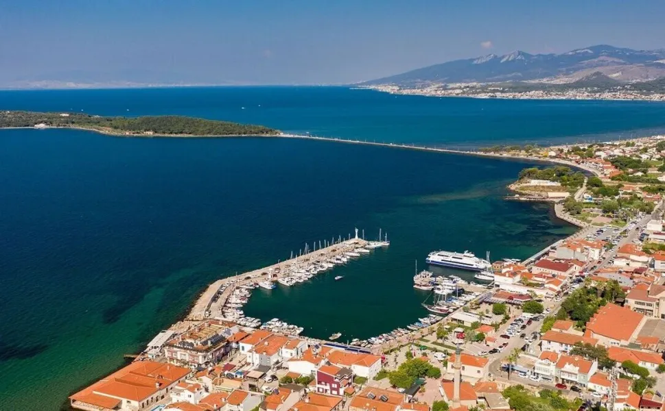 Urla’da kaybolan 12 yaşındaki Melike bulundu