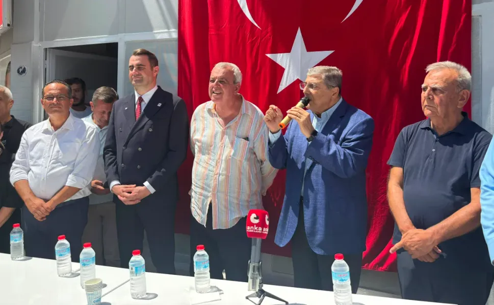 YENİ Parti'den Bornova’da güç gösterisi: 3 büyük isim YENİ Partiye geçti