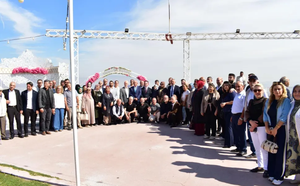 AK Parti Karabağlar’da vefa buluşması