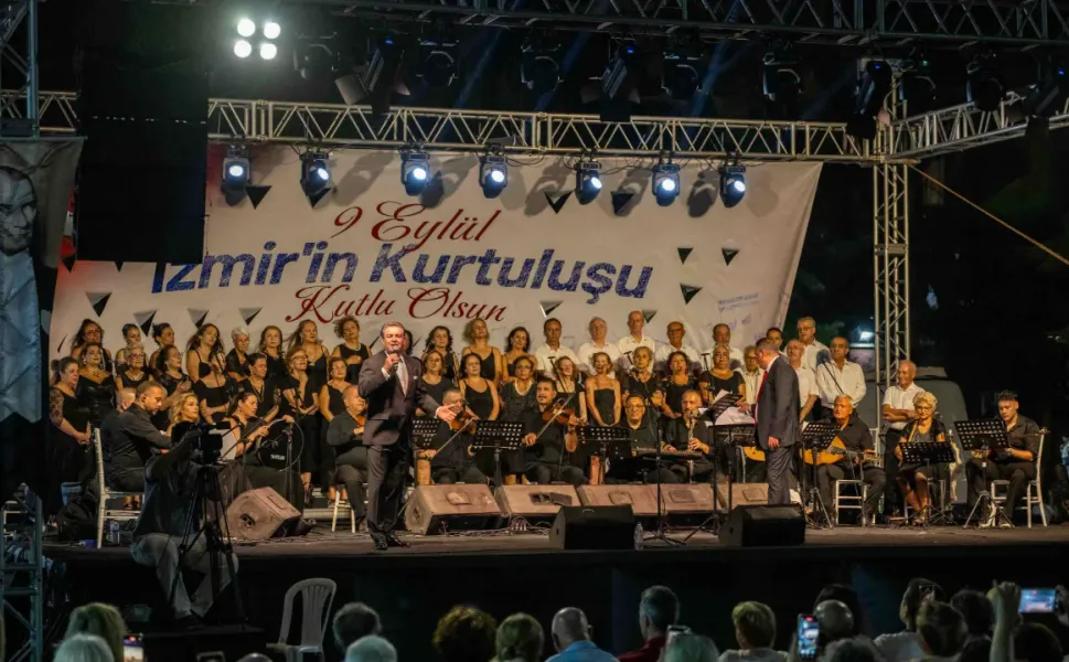 Bornova’da 9 Eylül kutlamalarına Yıldırım Bekçi damga vurdu