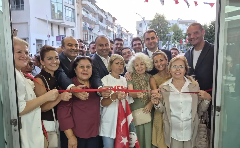 Güç, Balçova'dan seslendi: Halktan alınan iradeyi halka geri vereceğiz!