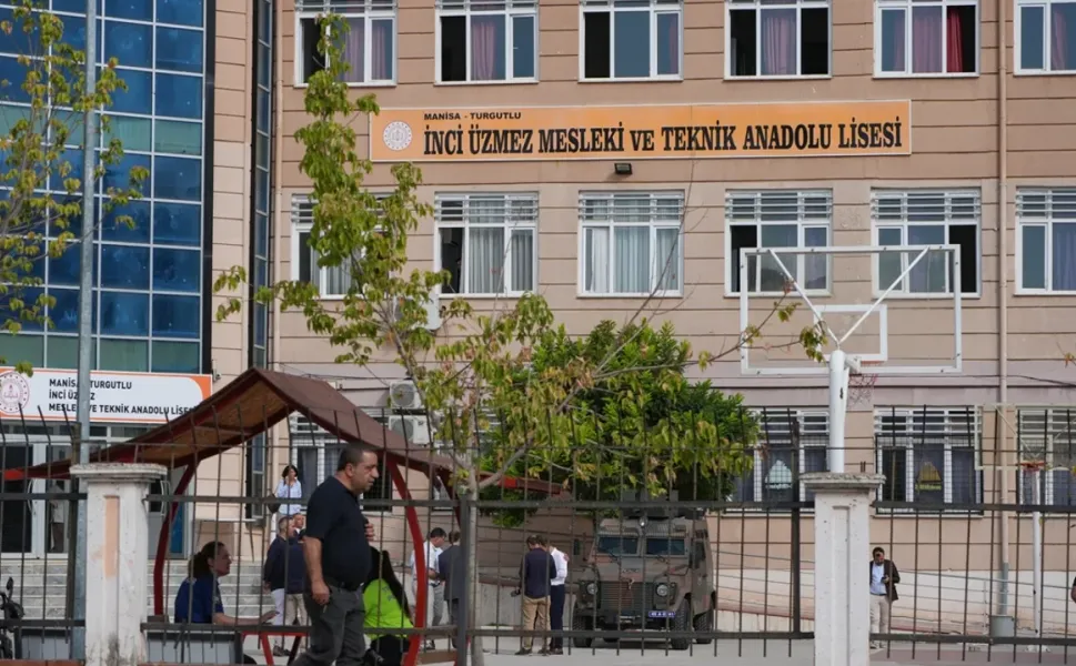 Turgutlu’daki silahlı saldırı sonrası İzmir’de etkinlikler iptal edildi