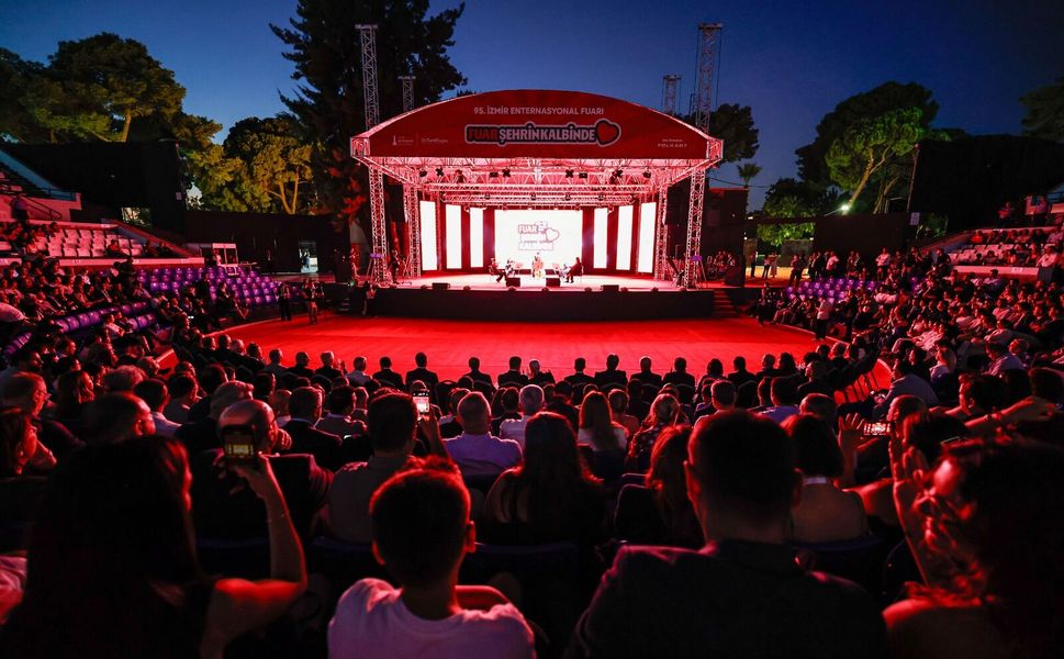 95. İzmir Enternasyonal Fuarı ziyaretçilerine kapılarını açtı