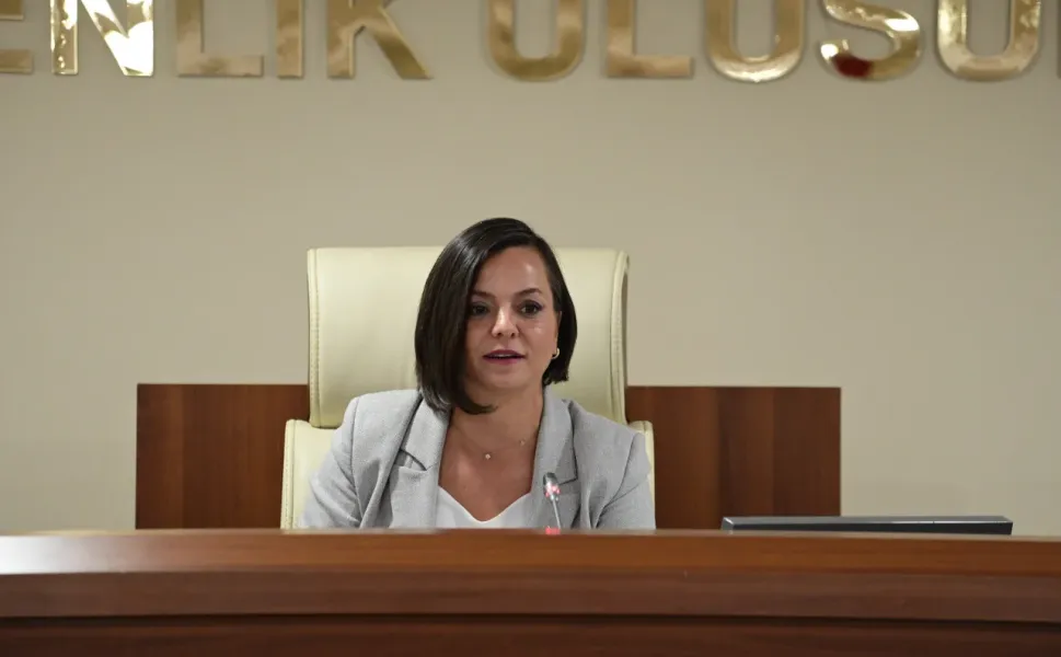 Başkan Kınay’dan AK Parti'ye geçecek iddiasına: Lüzumsuz sorulara cevap vermiyorum