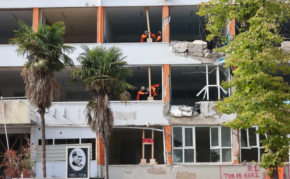 İzmir'deki deprem tatbikatında BUCAKUT sahaya indi