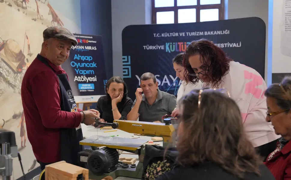İzmir Kültür Yolu Festivali’nde dördüncü gün sanatla geçti