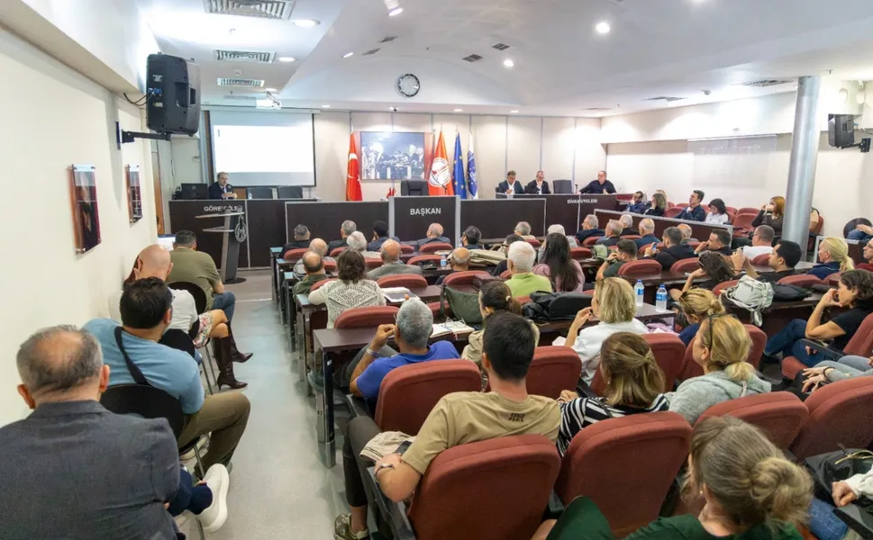 Karşıyaka Belediyesi'nden kentsel dönüşüm buluşması