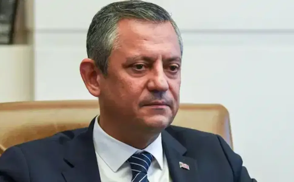 Özgür Özel'den Manisa'daki feci kazaya ilişkin taziye mesajı