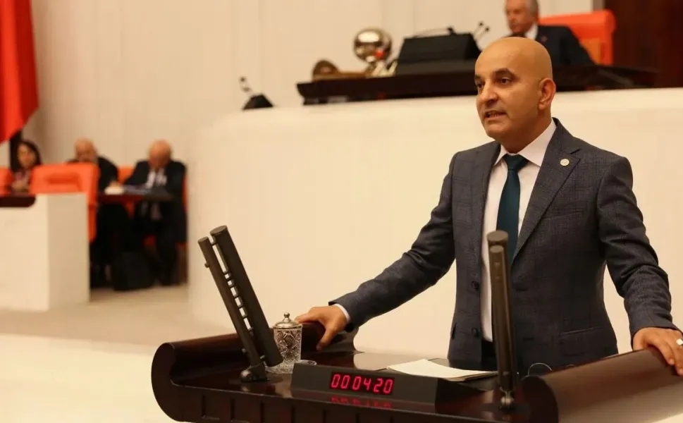 Polat'tan gündem yaratacak açıklama: "Tugay ağlayarak elini öpmeye kalktı"