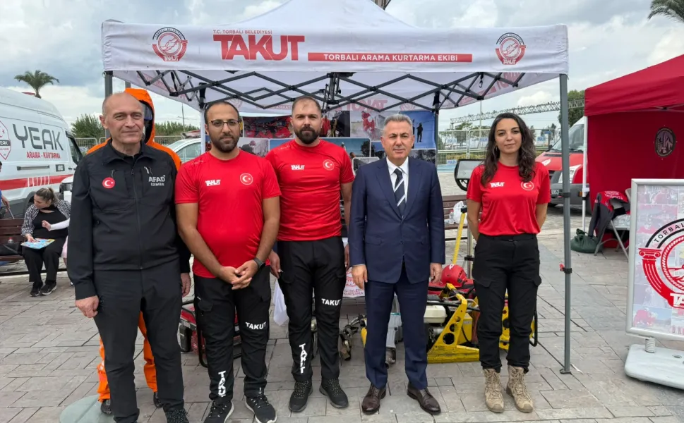 Torbalı'nın afet gücü TAKUT'a Vali Elban'dan takdir!