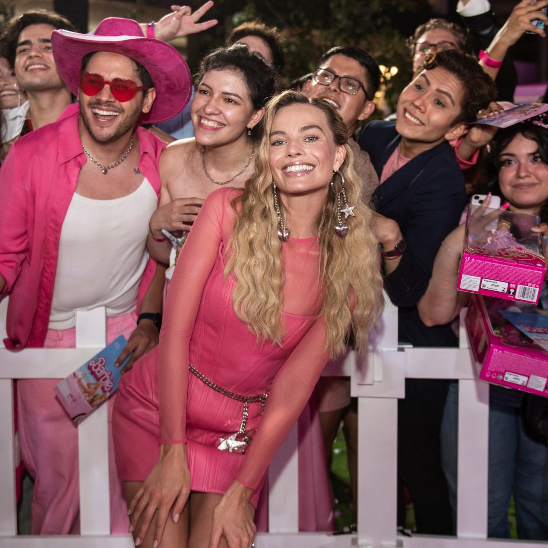 barbie-filmi-incelemesi-2023-barbie-filmi-ne-anlatiyor9