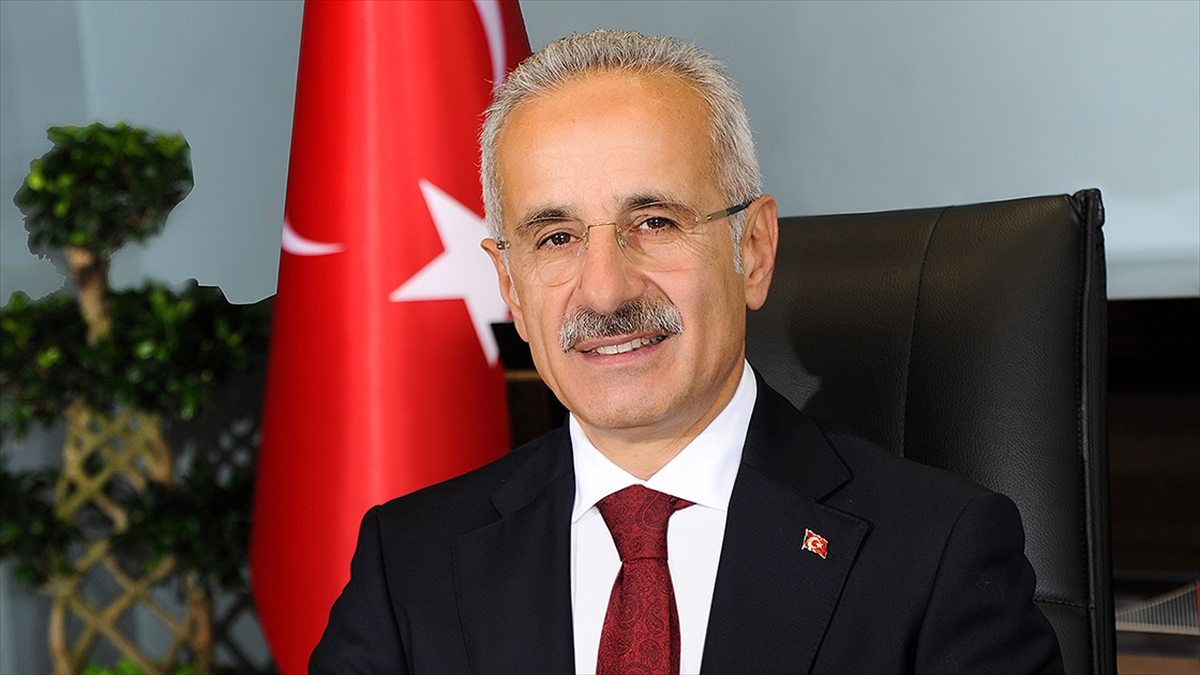 AA-20230930-32277561-32277560-TURISTIK_DOGU_EKSPRESI_YENI_SEZONDA_84_SEFER_YAPACAK