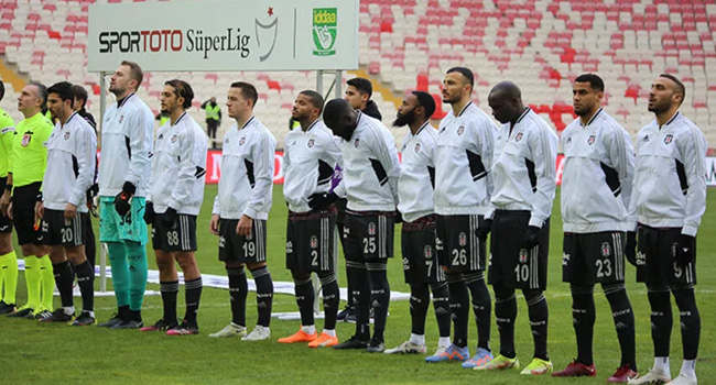 besiktasin-adana-demirspor-maci-kamp-kadrosu-belli-oldu-5-eksik (2)