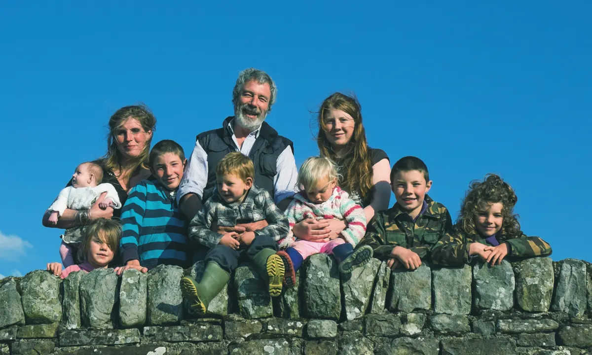 buyuk-aile-ciftligi-amanda-neden-bosandi-buyuk-aile-ciftligi-amanda-ve-clive-ayrildi-mi  3