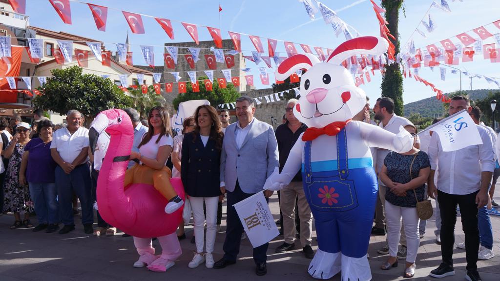 Çeşme Festivali Akdeniz temasıyla büyük bir coşkuyla başladı6