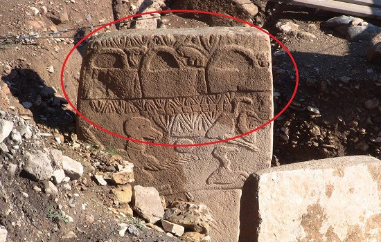 gobeklitepede-bulunan-dunya-disi-bir-cuzdan-el-cantasinin-sirri-cozuldu (1)