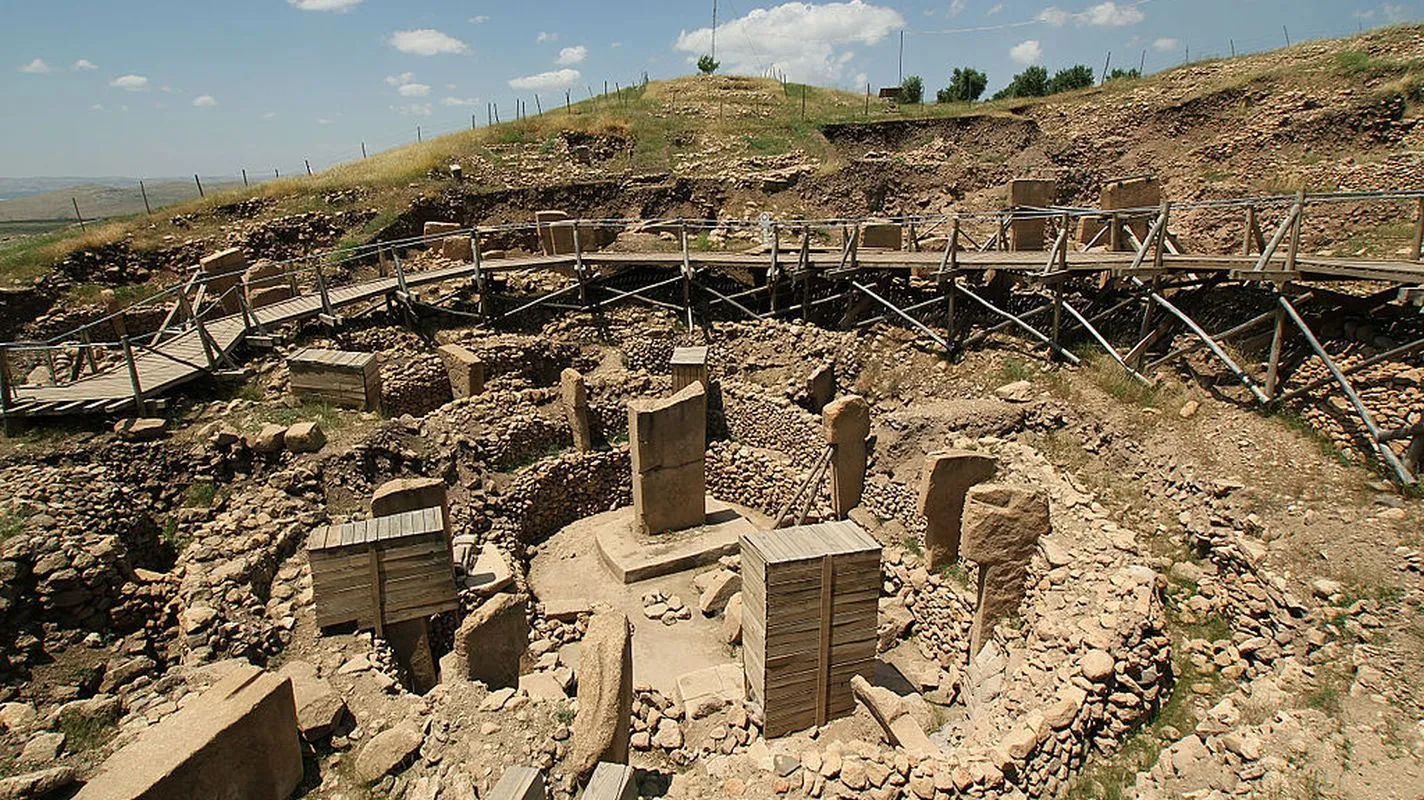 gobeklitepede-bulunan-dunya-disi-bir-cuzdan-el-cantasinin-sirri-cozuldu7