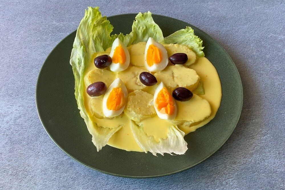 papas-a-la-huancaina-tarifi-peru-mutfagindan-lezzetli-patates-yemegi (2)
