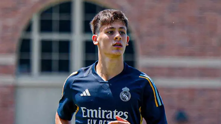 real-madrid-arda-guler-icin-kararini-verdi-real-betise-kiralanacak-mi
